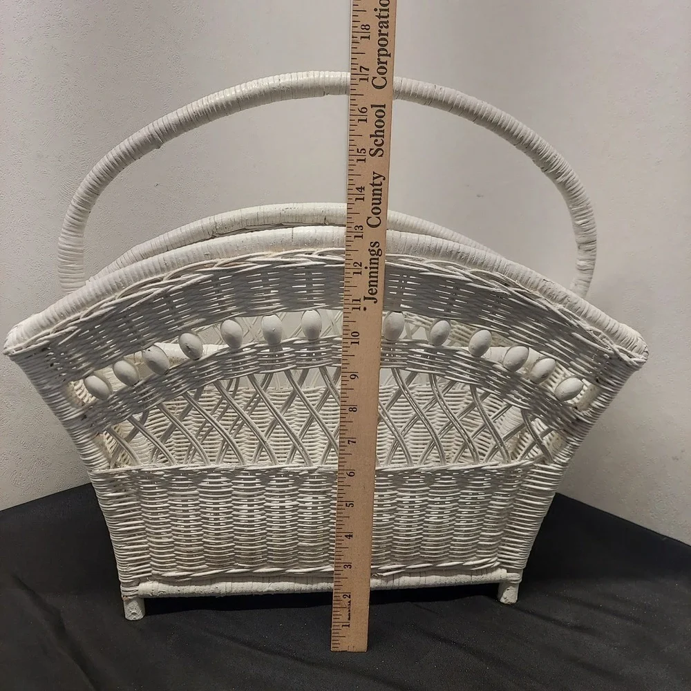 Vintage White Wicker Magazine Rack Basket with Handle Shabby Chic Decor